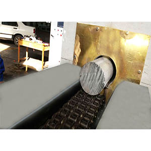 Oprema za indukcijsko ogrevanje z aluminijasto palico